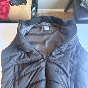 GAP Charcoal Quilted Vest